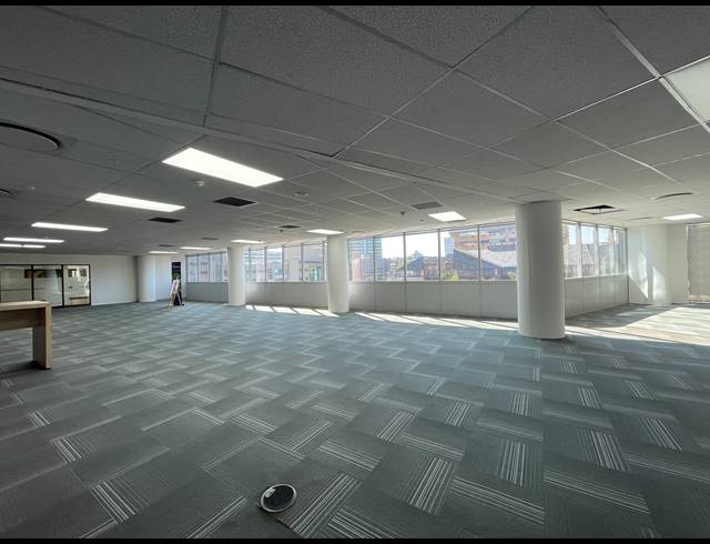 779M² OFFICE TO LET IN SANDTON CENTRAL